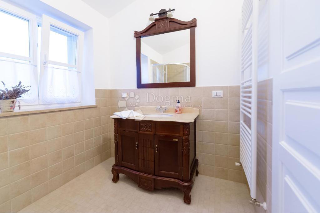 Casa Sveti Lovreč, 150m2