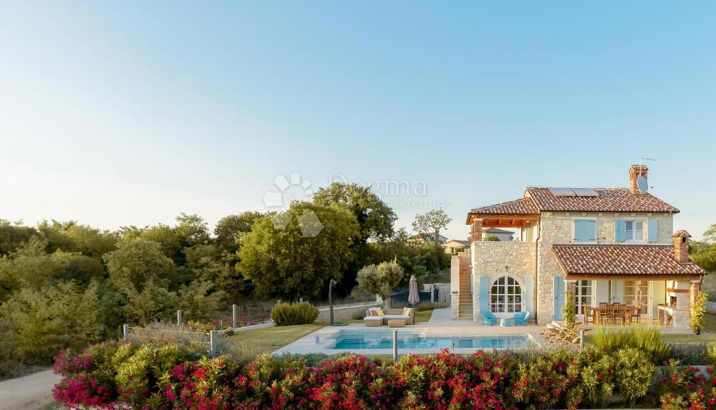 Casa Sveti Lovreč, 150m2