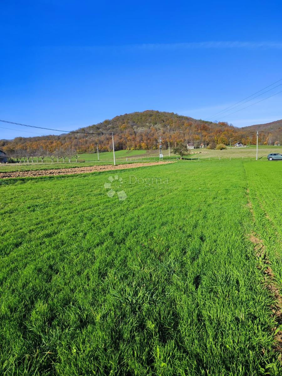 Terreno Bužim, Gospić - Okolica, 2.214m2