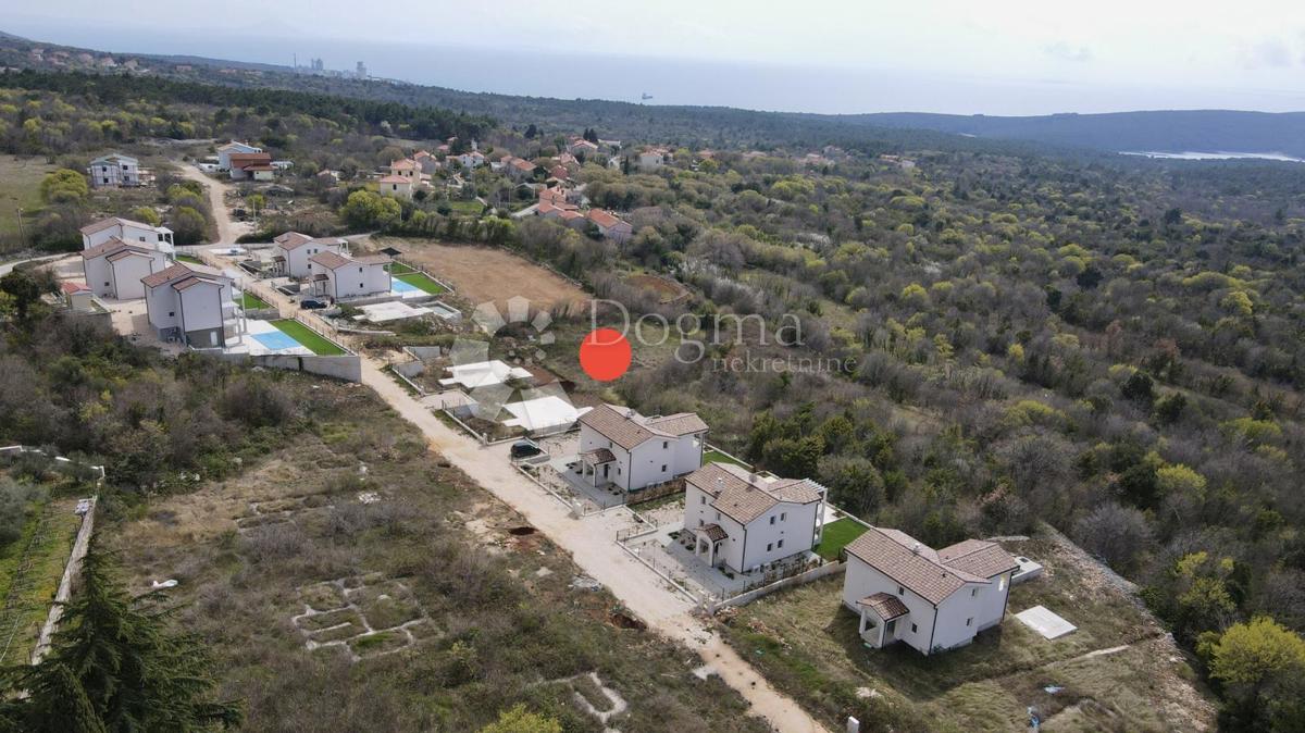 Terreno Labin, 568m2