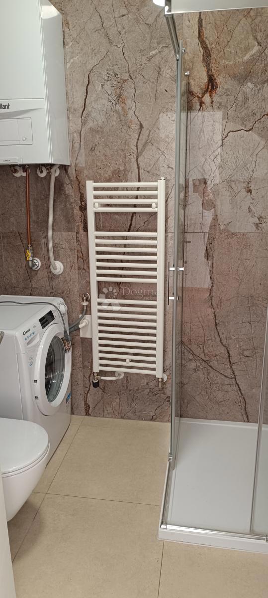 Allogio Srdoči, Rijeka, 82m2