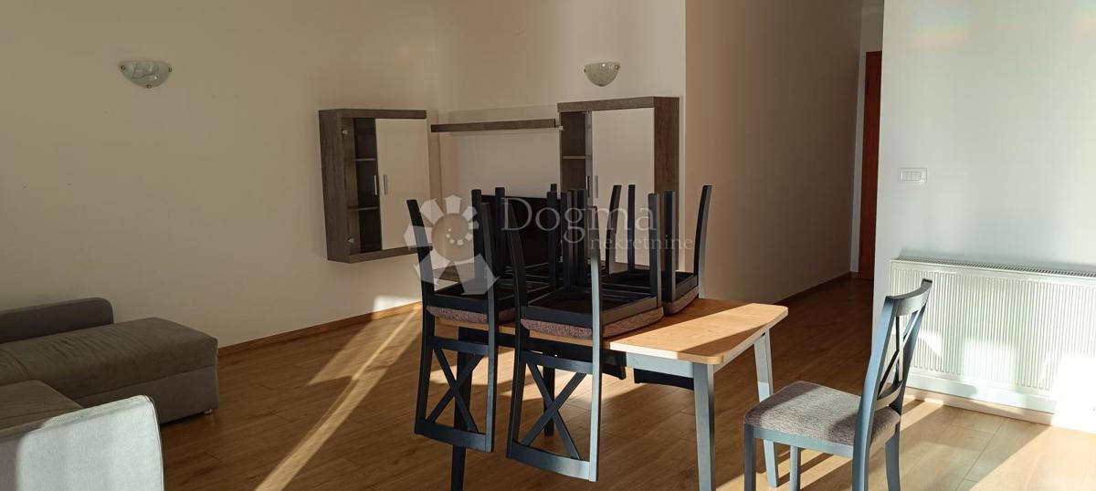 Allogio Srdoči, Rijeka, 82m2