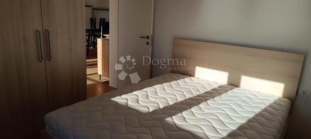 Allogio Srdoči, Rijeka, 82m2