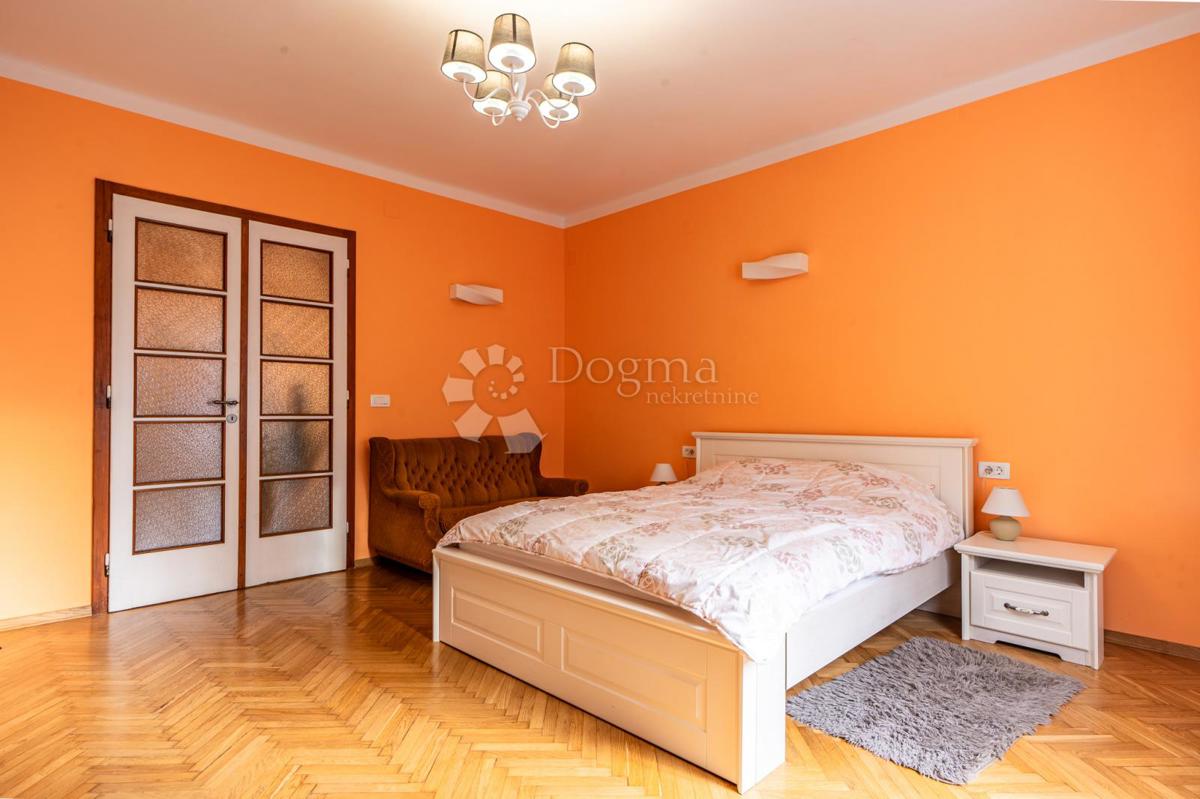 Allogio Opatija - Centar, Opatija, 145m2