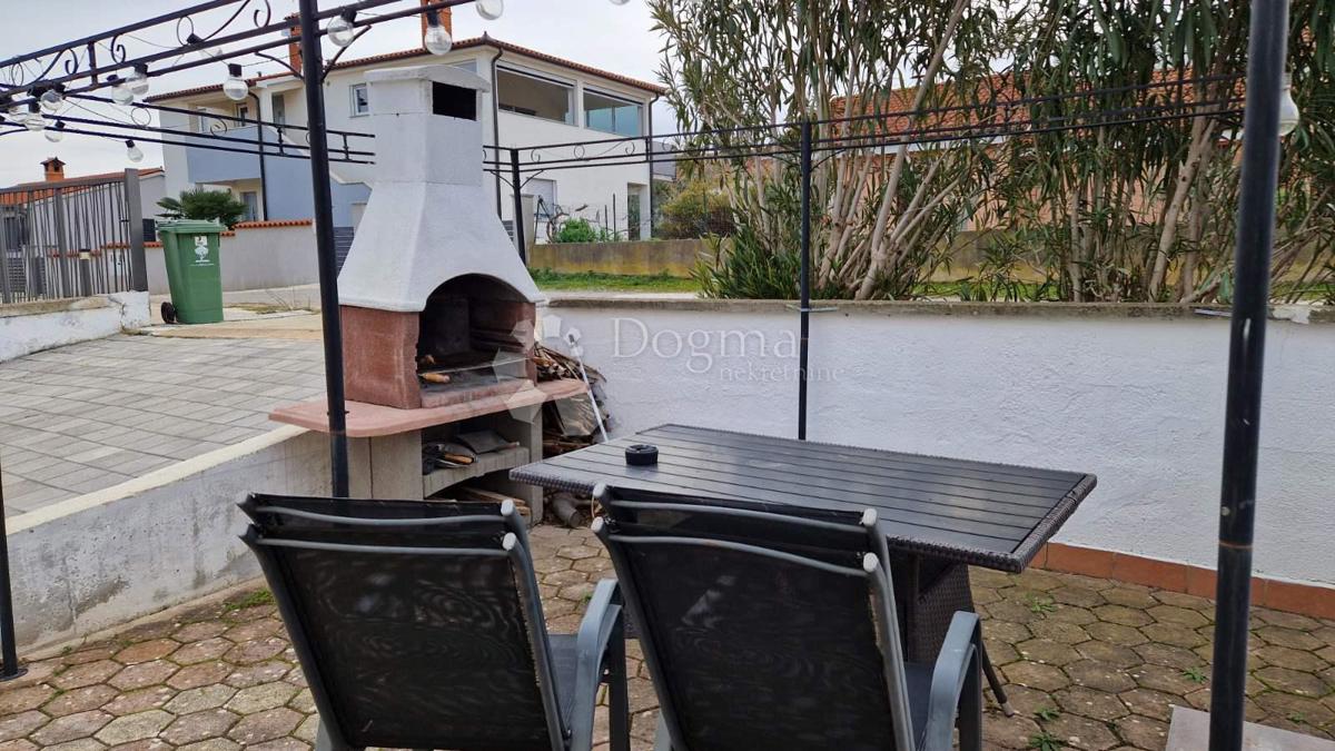 Opportunità: 2 appartamenti comunicanti a Štinjan