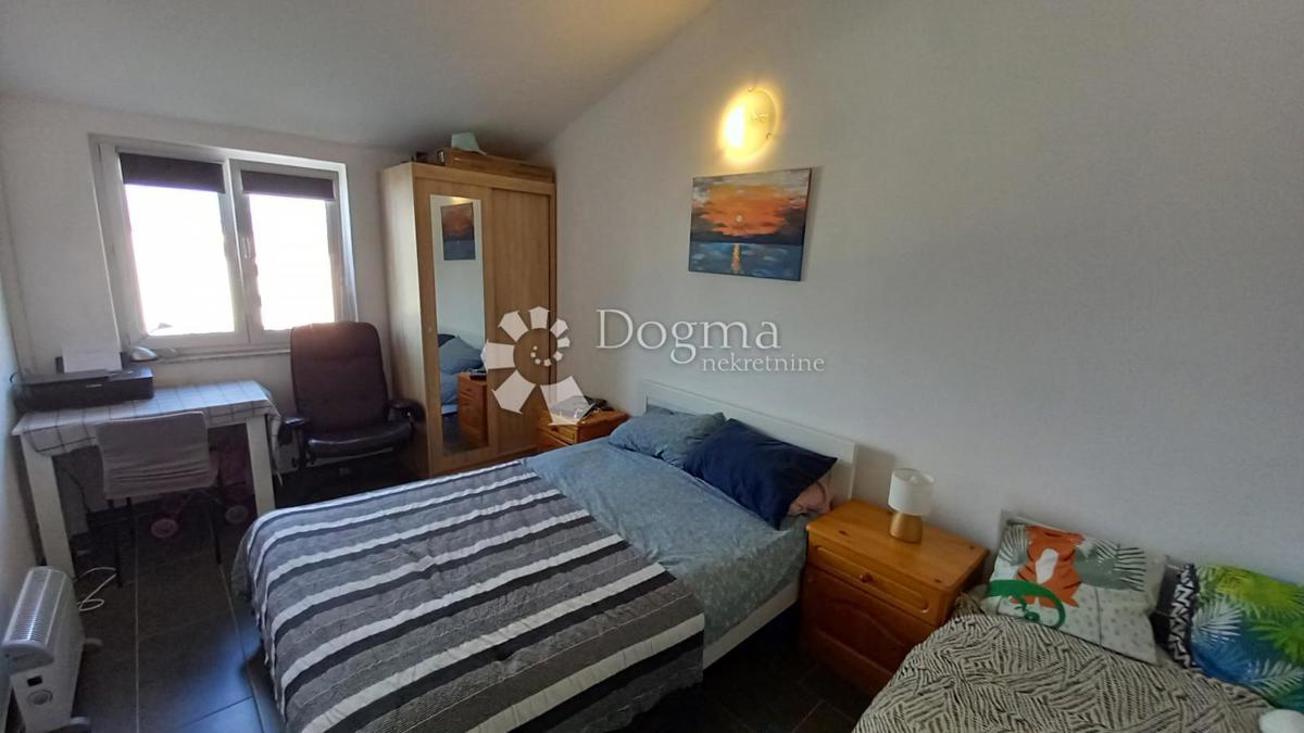 Opportunità: 2 appartamenti comunicanti a Štinjan