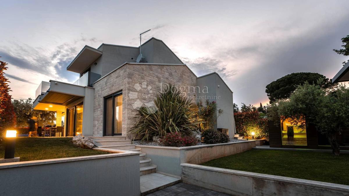 Casa Poreč, 200m2