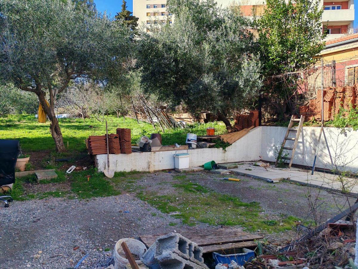 Terreno edificabile Krimeja, Rijeka, 633m2