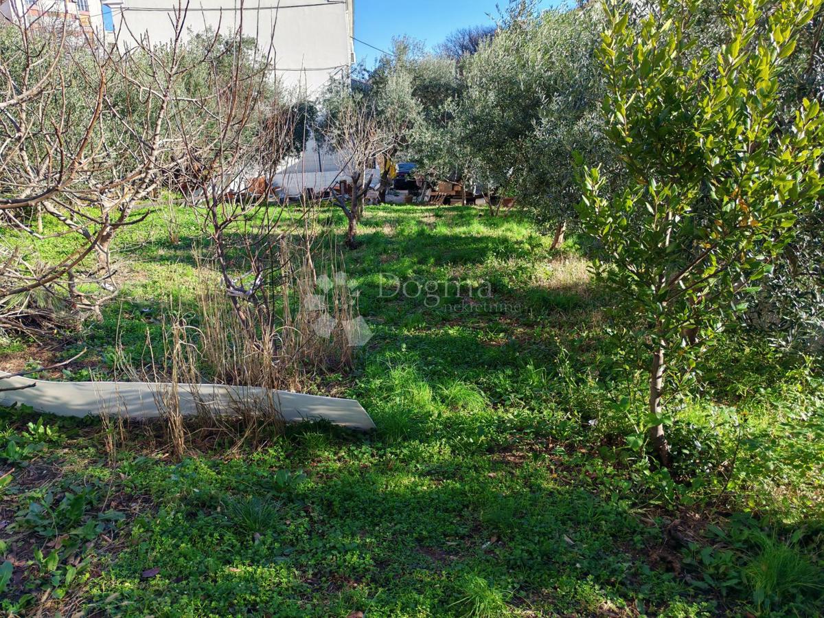 Terreno edificabile Krimeja, Rijeka, 633m2