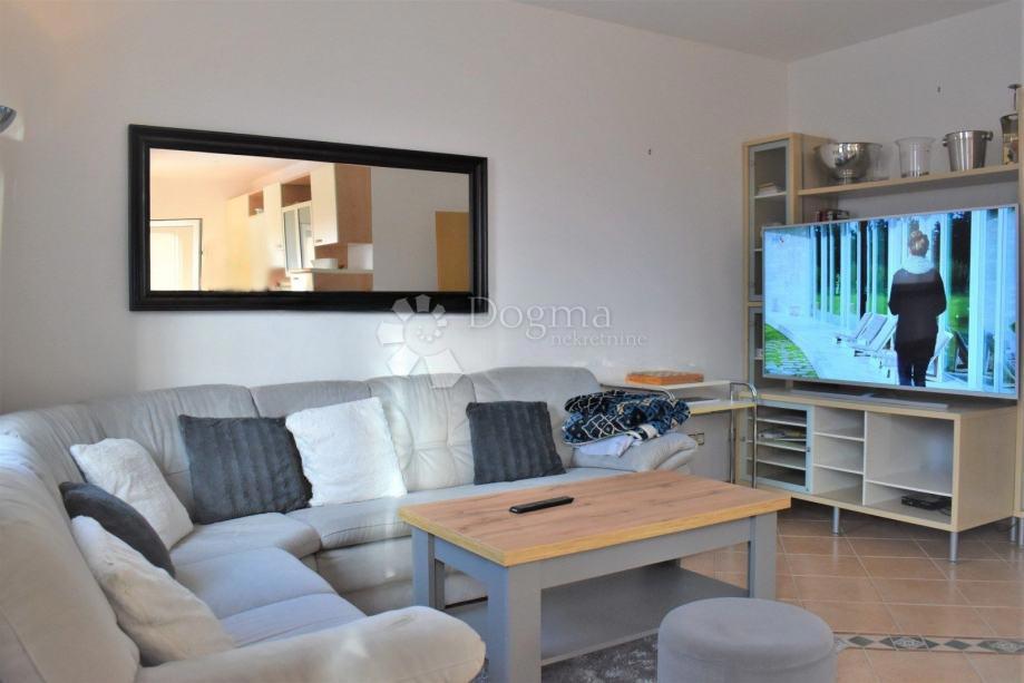 Allogio Rovinj, 77m2