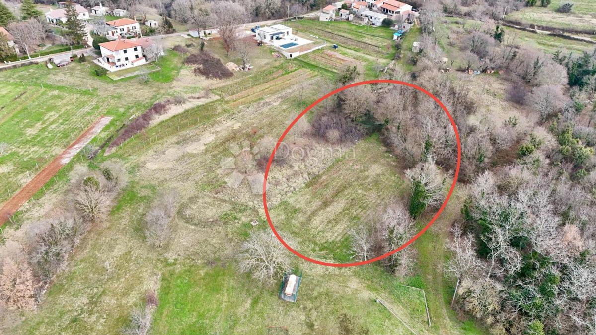 ESCLUSIVO! Terreno edificabile ad Albona!