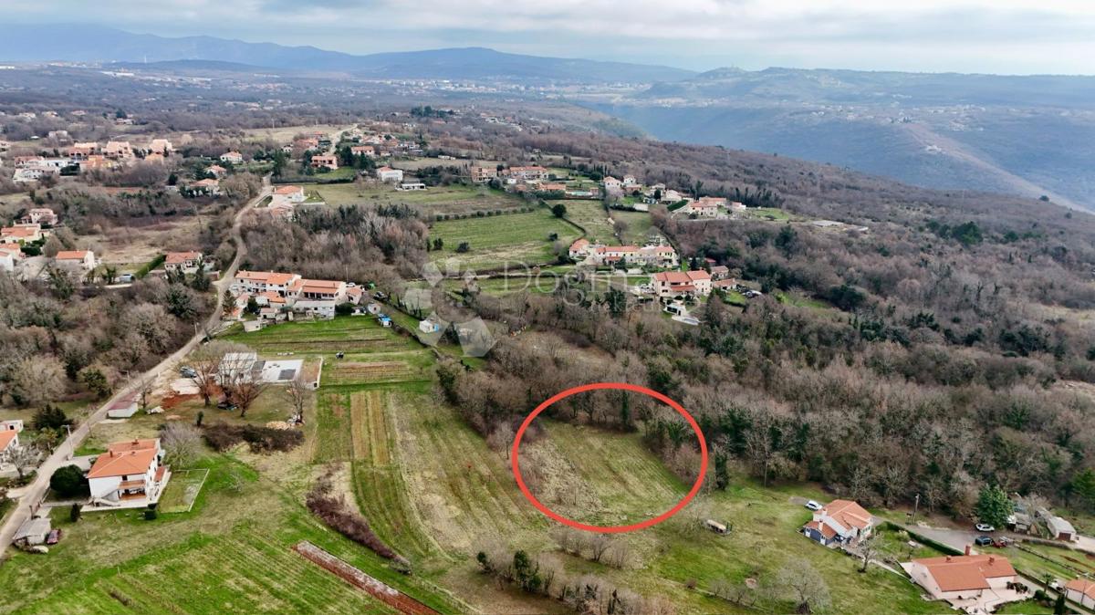 ESCLUSIVO! Terreno edificabile ad Albona!