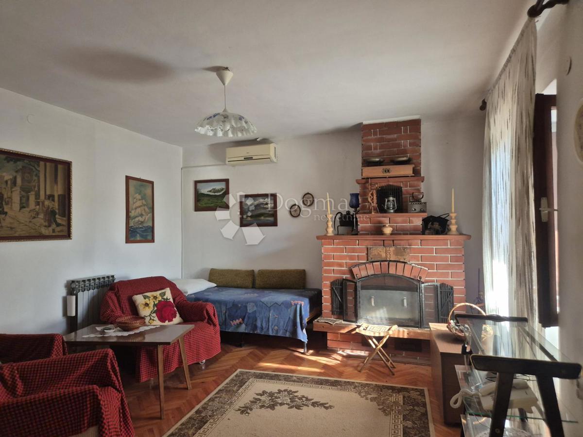 Casa Šikići, Pula, 244,63m2