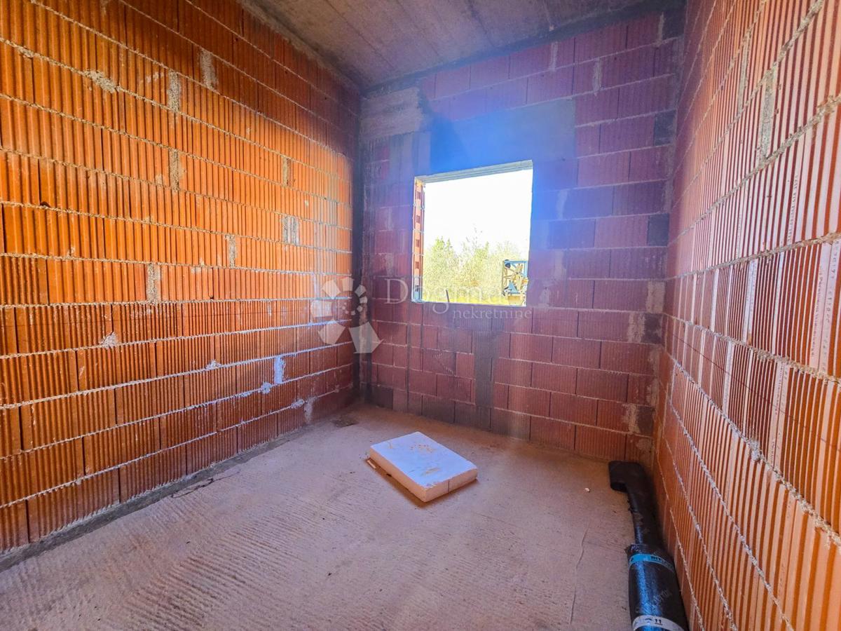 Villa moderna in posizione attraente