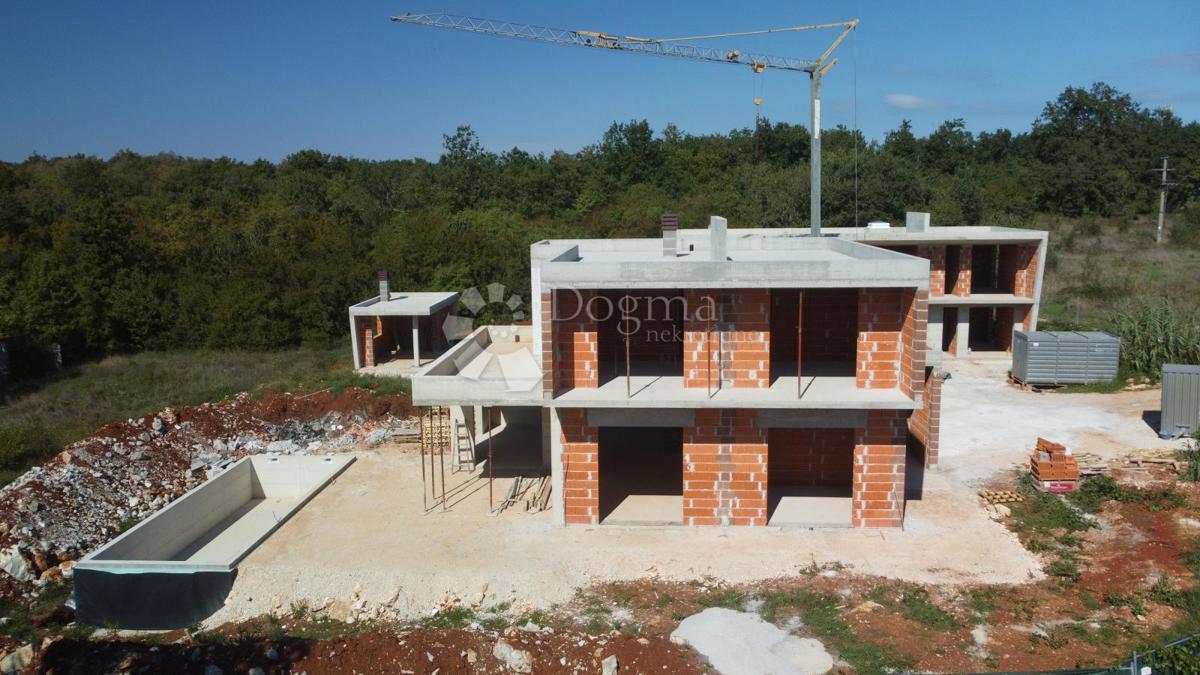 Villa moderna in posizione attraente