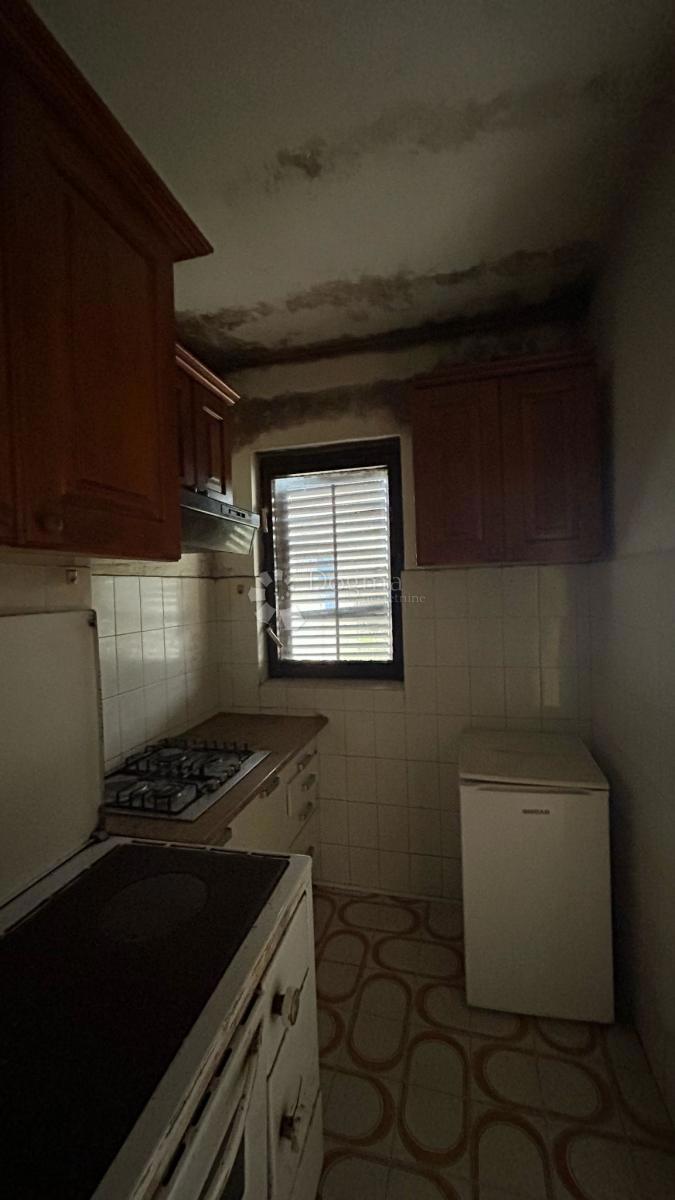 Una casa da ristrutturare con terrazza da cui non vorrai più andare!