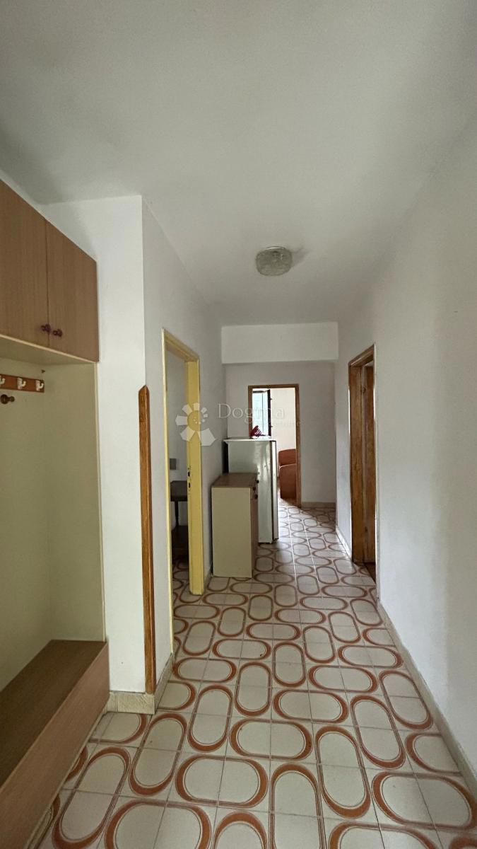 Una casa da ristrutturare con terrazza da cui non vorrai più andare!