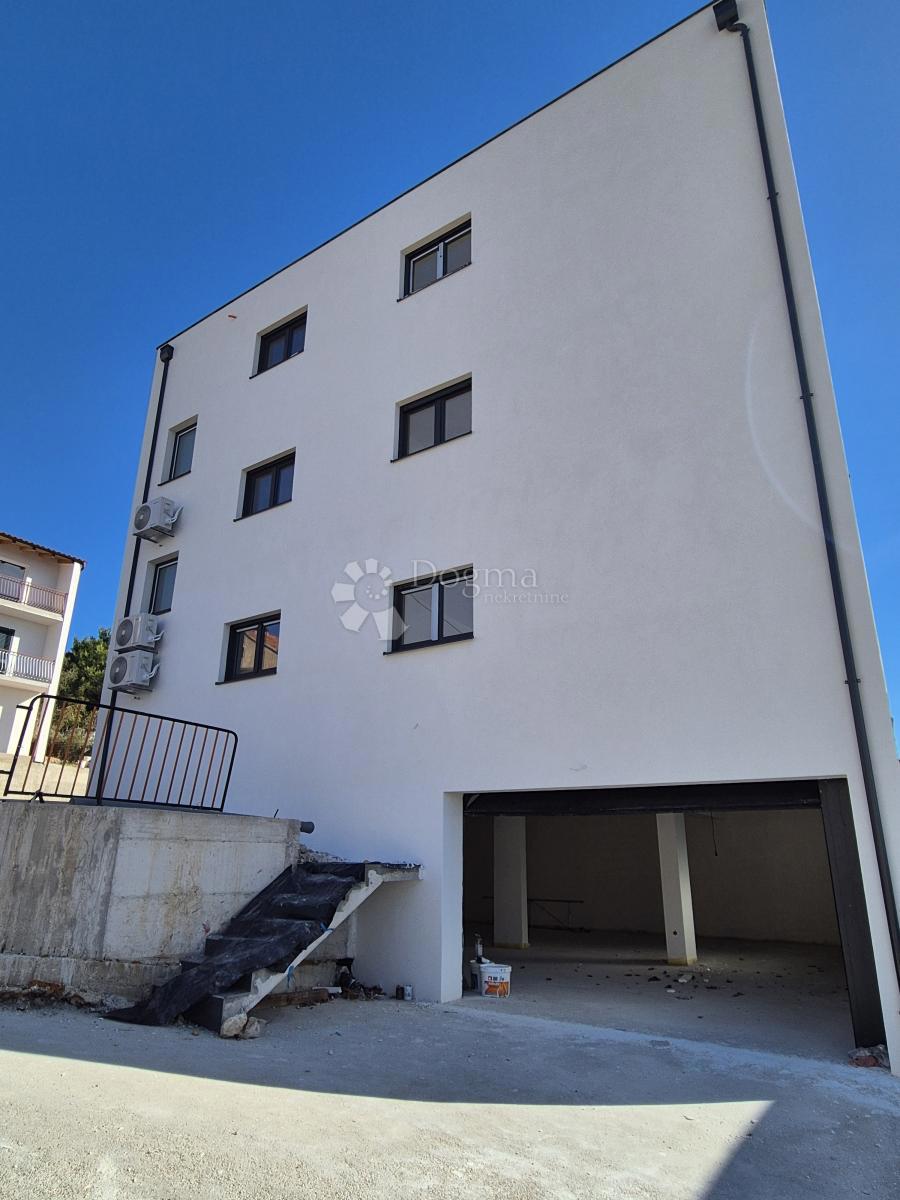 Allogio Crnica, Šibenik, 89,34m2