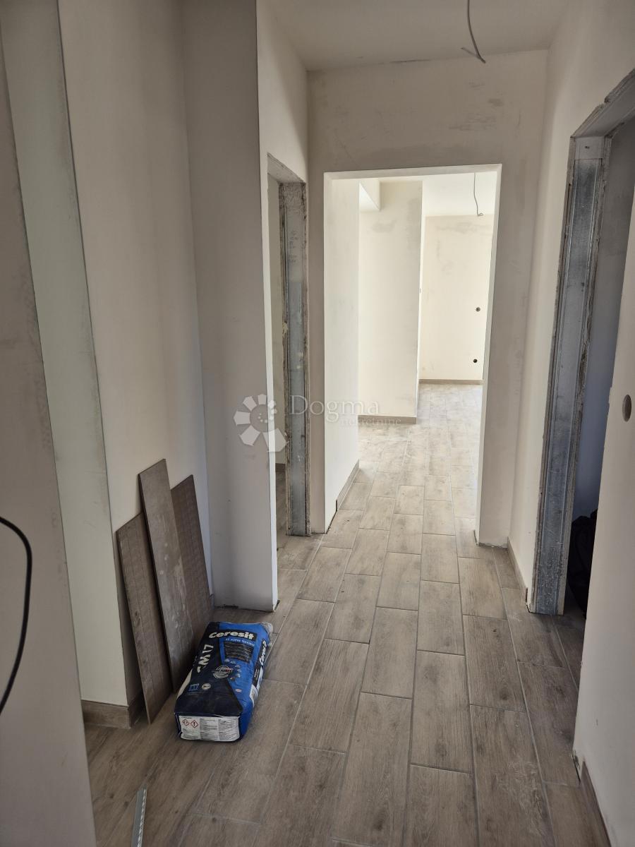 Allogio Crnica, Šibenik, 89,34m2