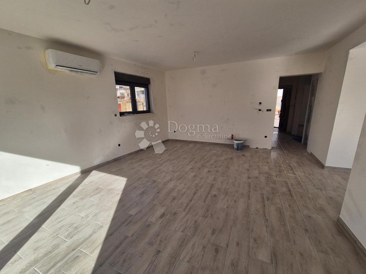 Allogio Crnica, Šibenik, 89,34m2