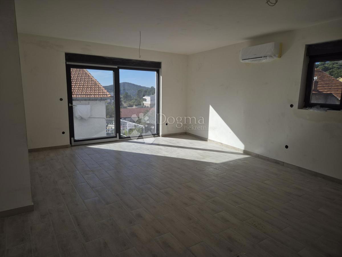 Allogio Crnica, Šibenik, 89,34m2