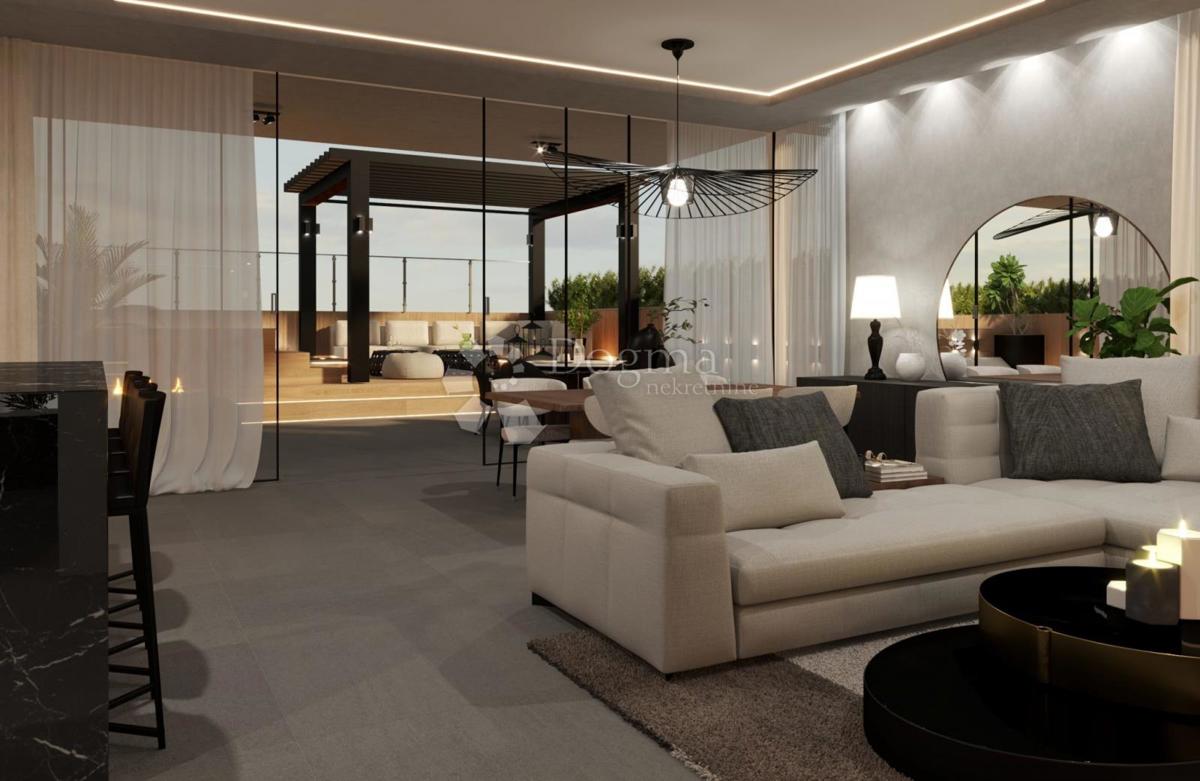 VILLA OPATIJA - ATTICO CON PISCINA SUL TETTO 