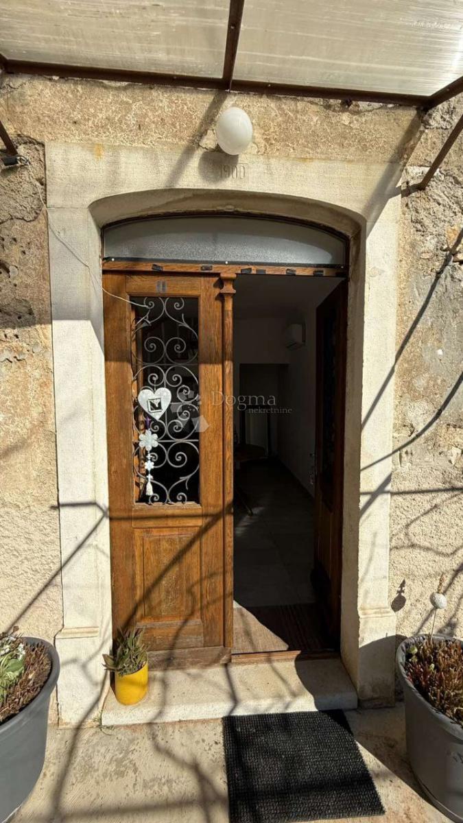 Casa Nedešćina, Sveta Nedelja, 110m2