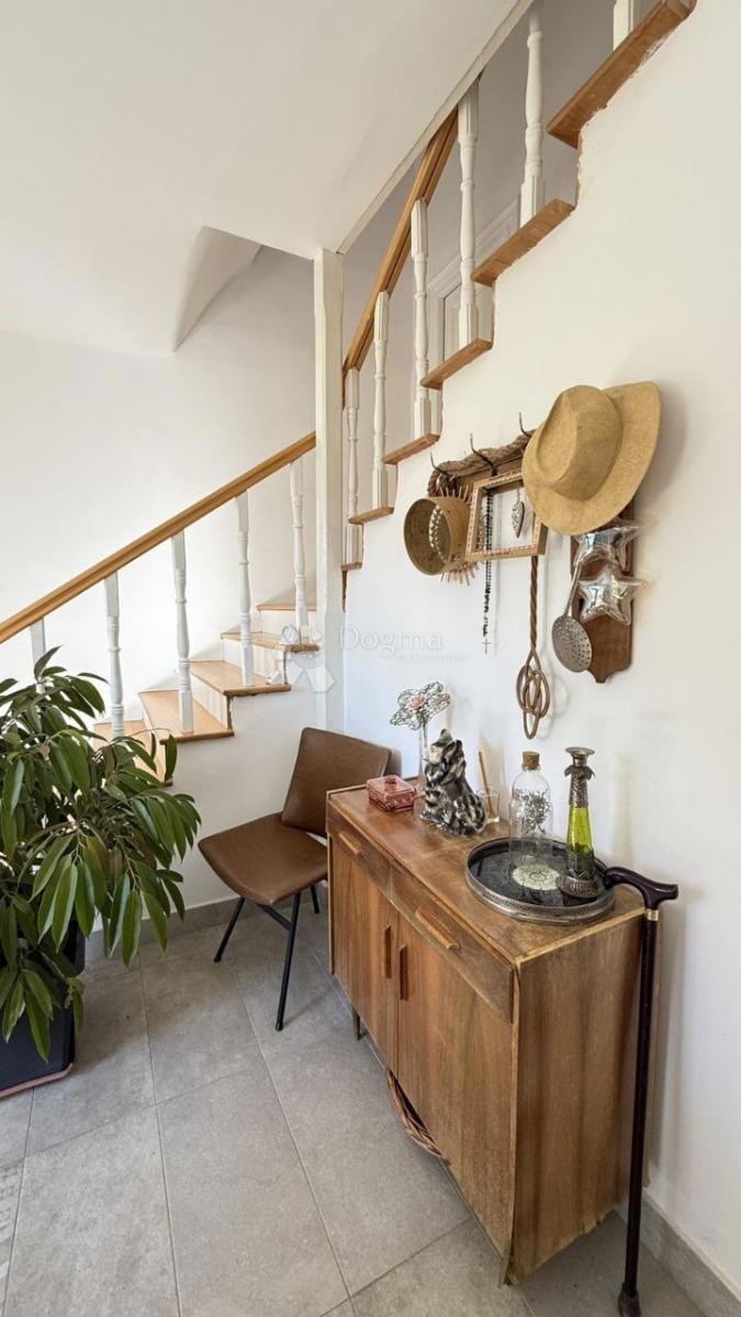 Casa Nedešćina, Sveta Nedelja, 110m2