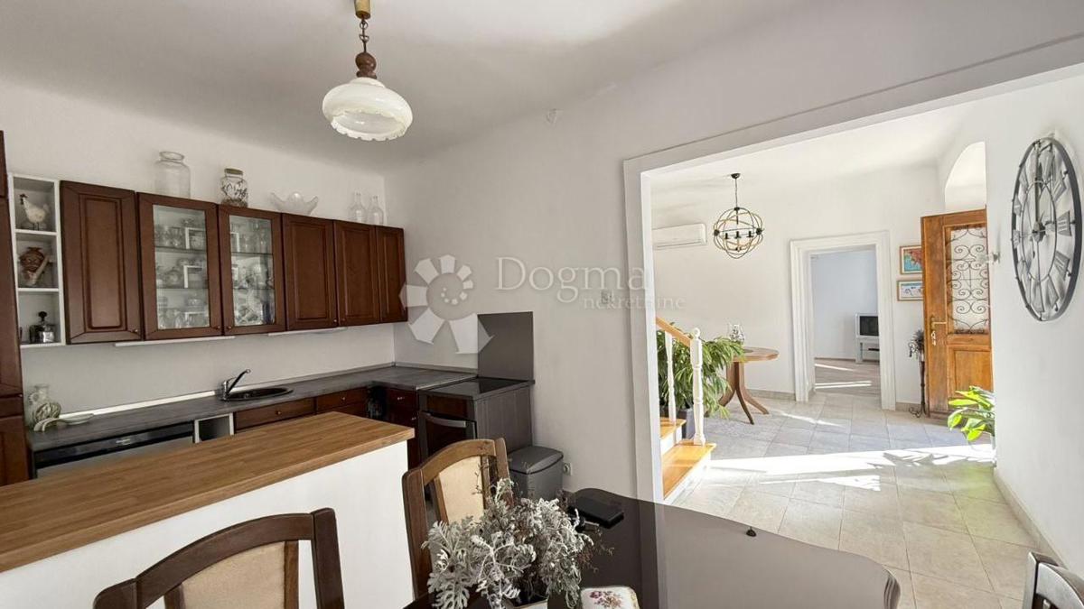 Casa Nedešćina, Sveta Nedelja, 110m2