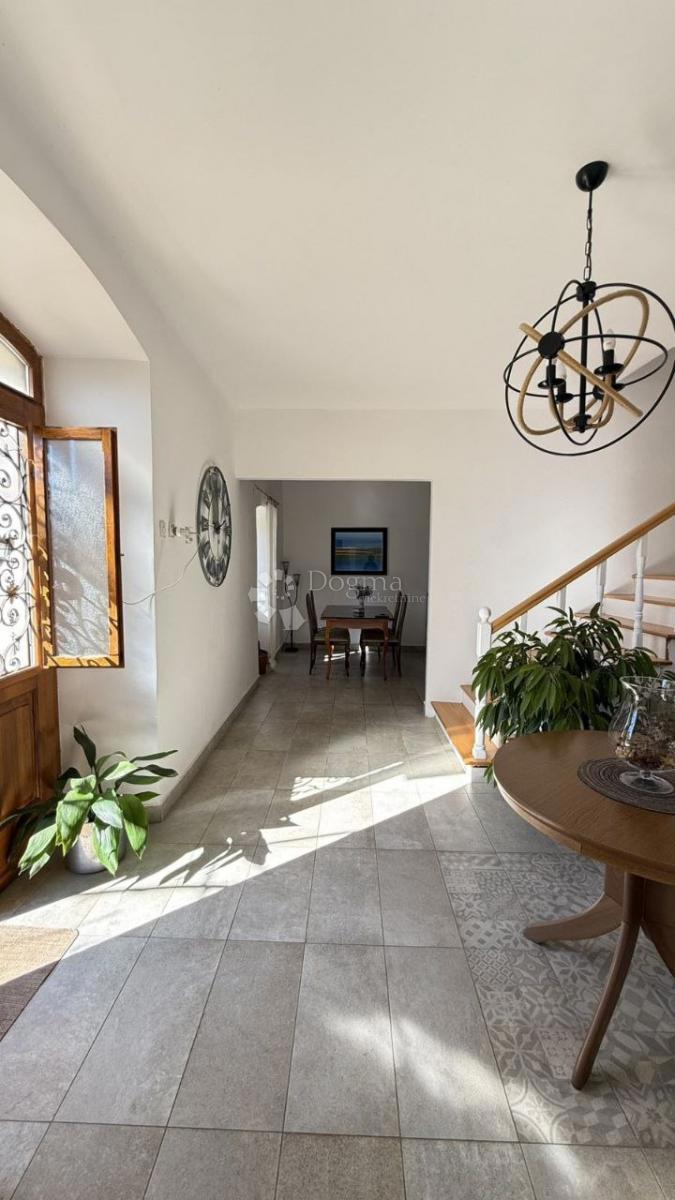 Casa Nedešćina, Sveta Nedelja, 110m2