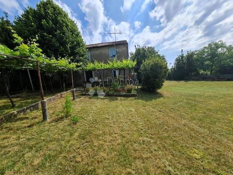 Casa Nedešćina, Sveta Nedelja, 110m2