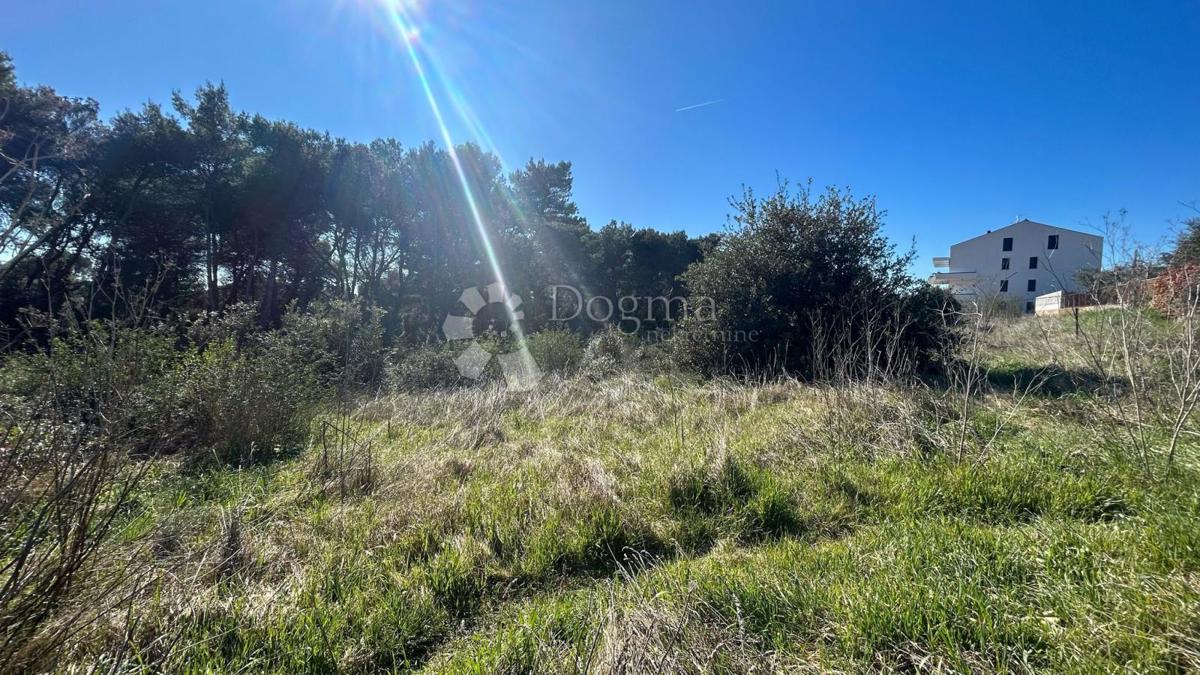 Terreno edificabile Veli vrh, Pula, 998m2