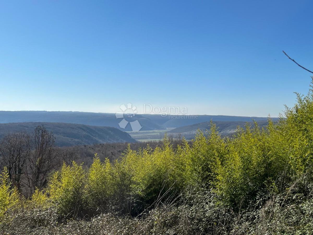 BUIE, TERRENO DALLA VISTA UNICA