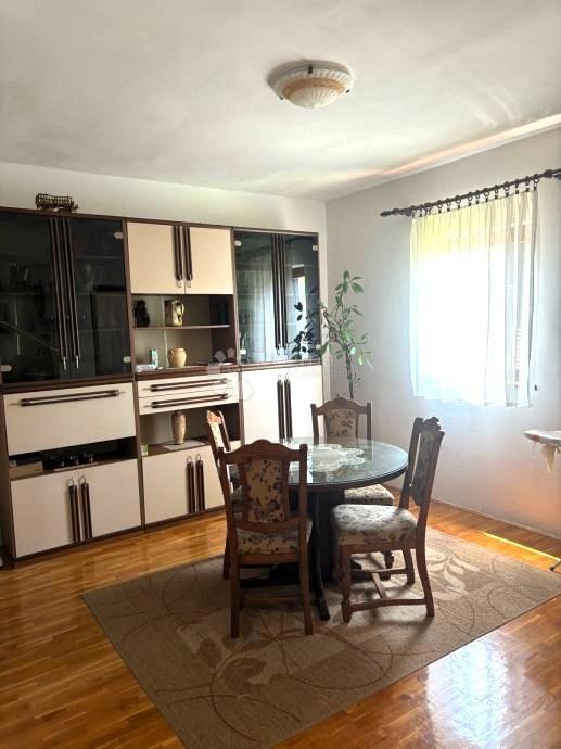 Casa di famiglia a Novi Bokanjac OCCASIONE