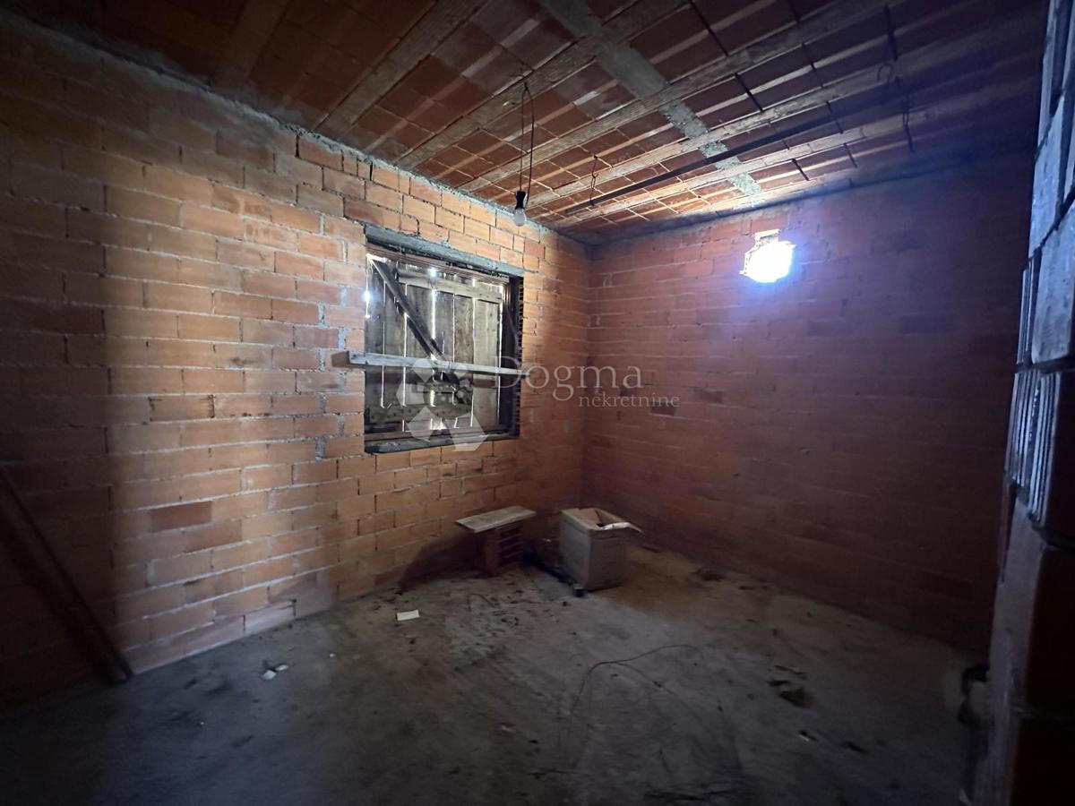 Casa Medak, Gospić - Okolica, 200m2