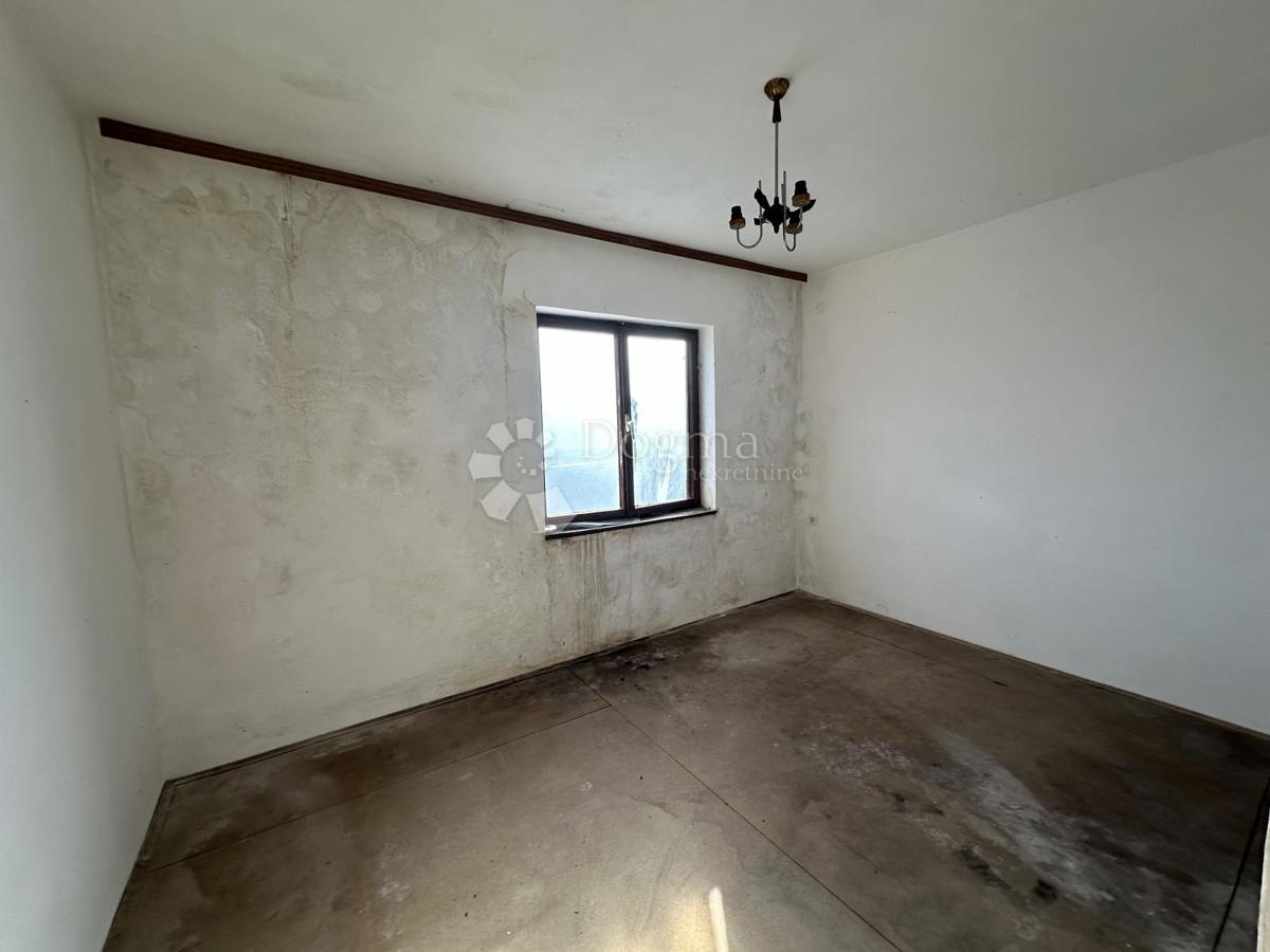 Casa Medak, Gospić - Okolica, 200m2