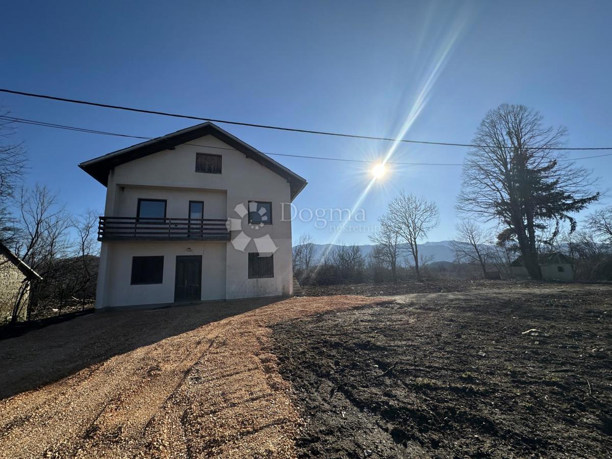 Casa Medak, Gospić - Okolica, 200m2
