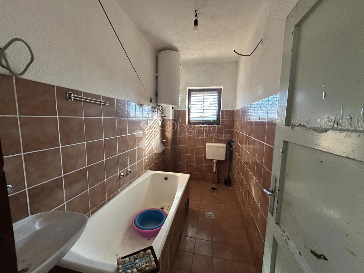 Casa Medak, Gospić - Okolica, 200m2