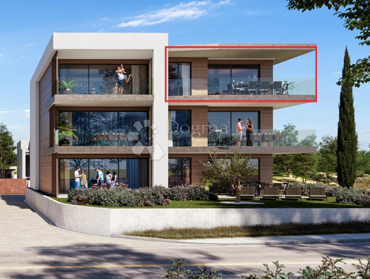 Nuovo edificio di alta qualità con vista sul mare