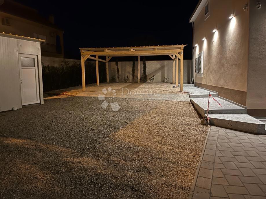 Allogio Čista Mala, Vodice, 127m2