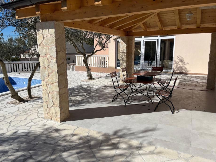 Allogio Čista Mala, Vodice, 127m2