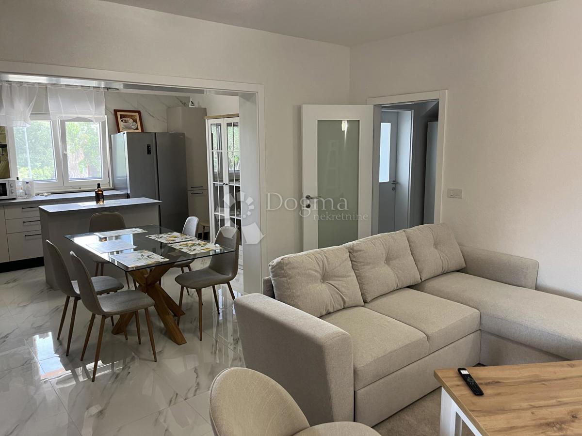 Allogio Čista Mala, Vodice, 127m2