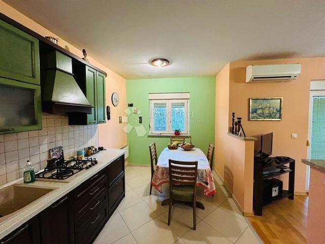 Allogio Zamet, Rijeka, 81,57m2