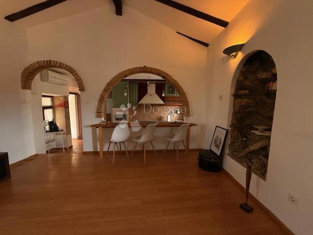 Casa Trsat, Rijeka, 83,88m2