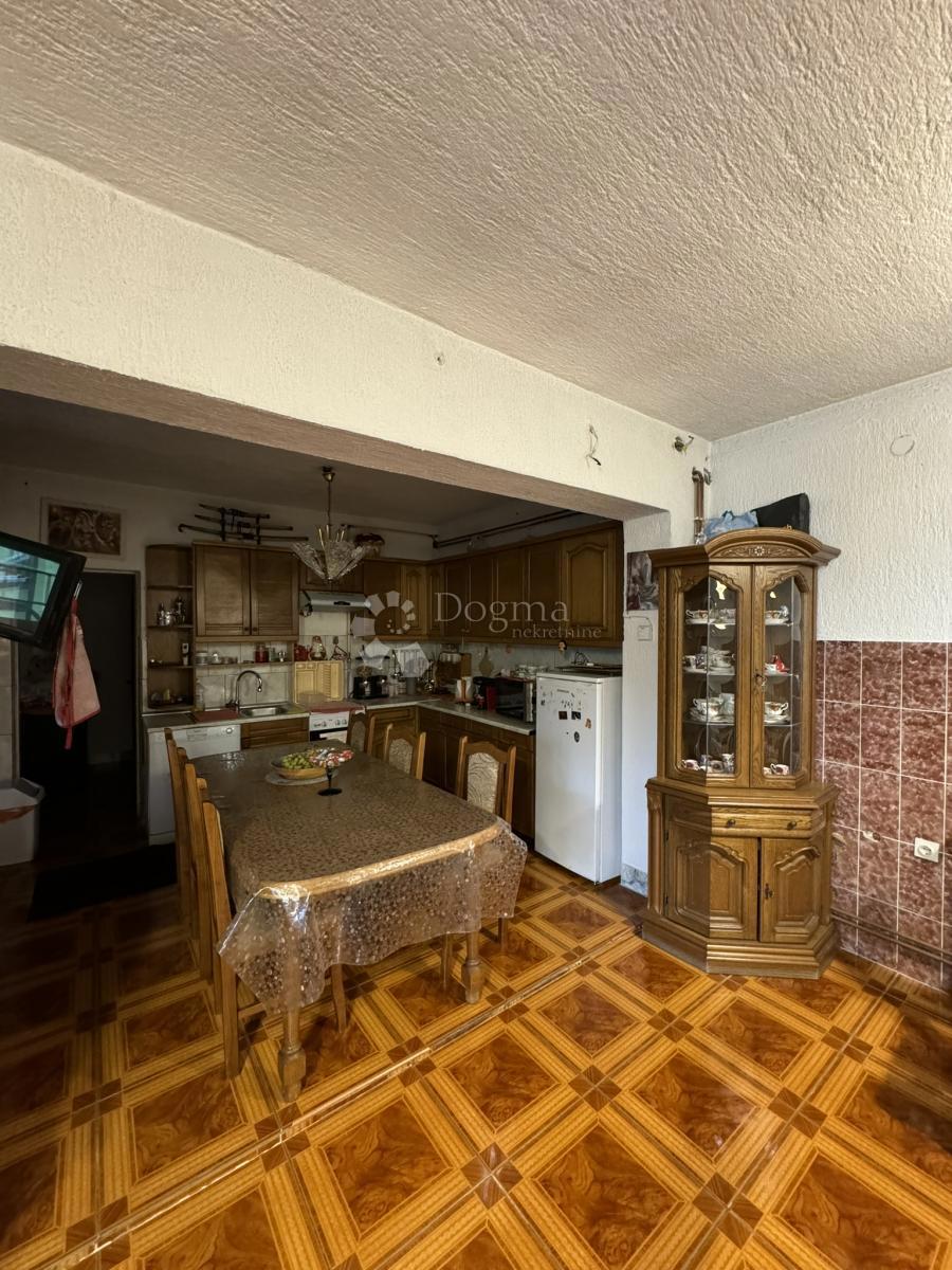 Casa Centar, Bjelovar, 370m2