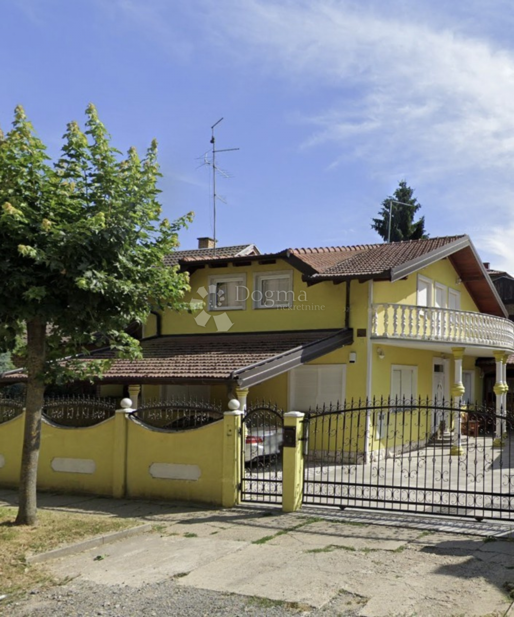 Casa Centar, Bjelovar, 370m2
