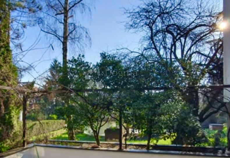 Allogio Tuškanac, Gornji Grad - Medveščak, 118,27m2