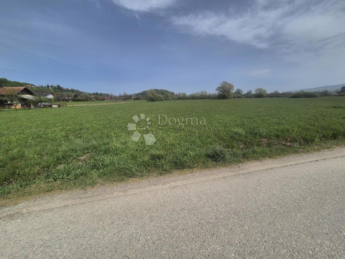 Terreno edificabile Krajska Ves, Luka, 619m2
