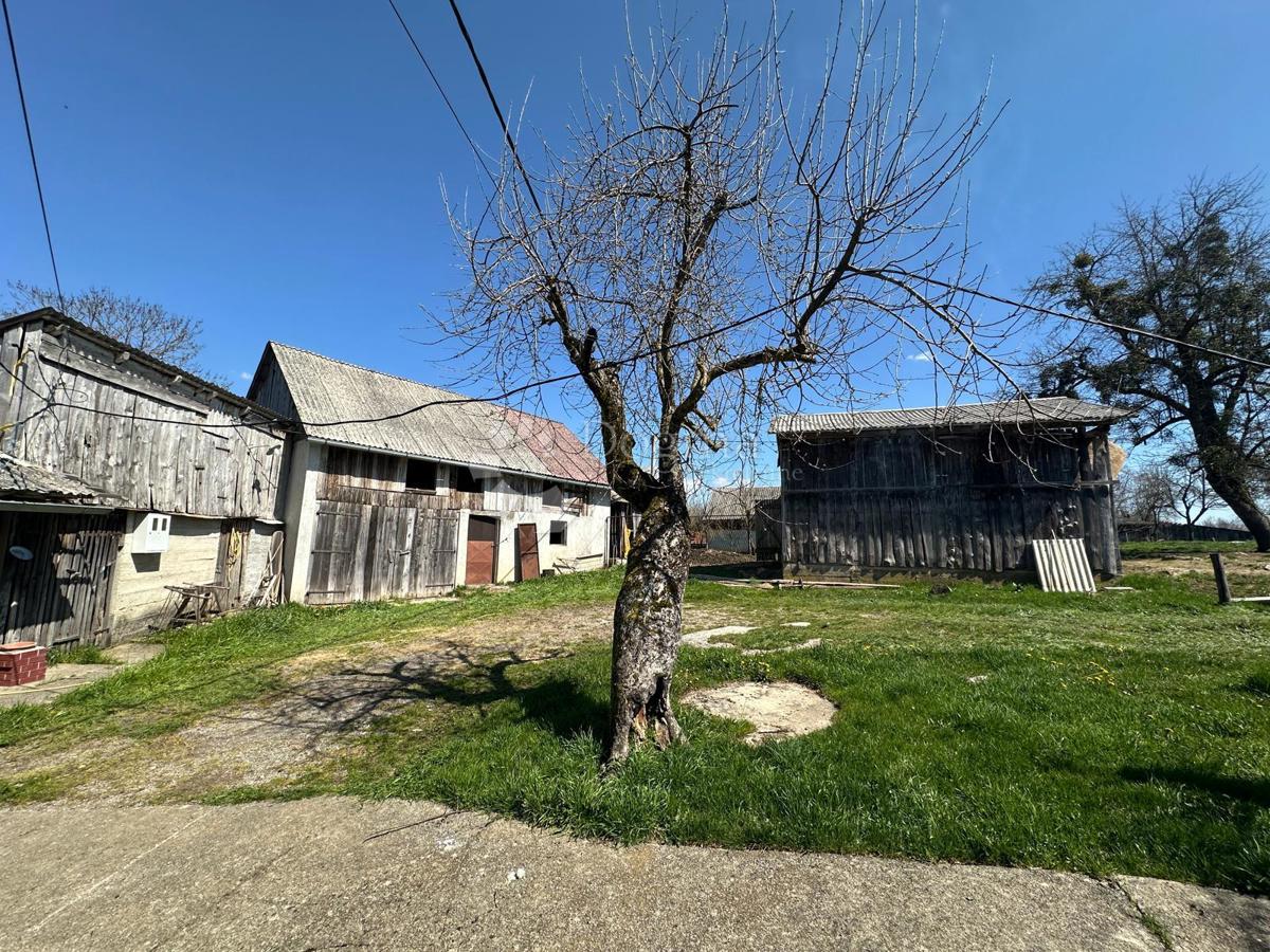 Casa Klanac, Gospić - Okolica, 4.920m2