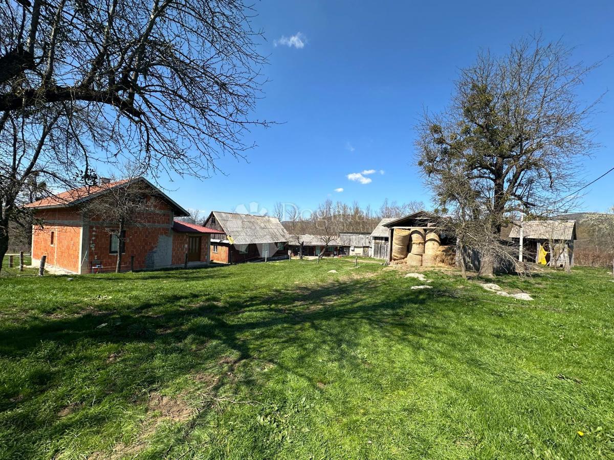 Casa Klanac, Gospić - Okolica, 4.920m2